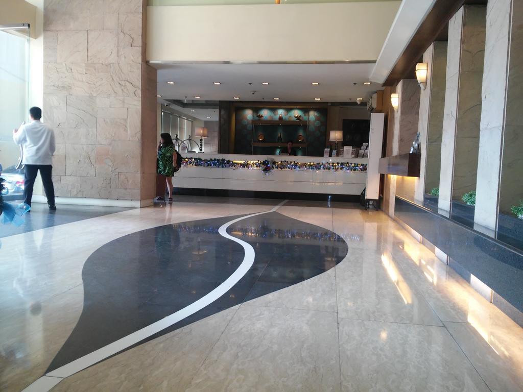 Antel Spa Residences Manila Esterno foto